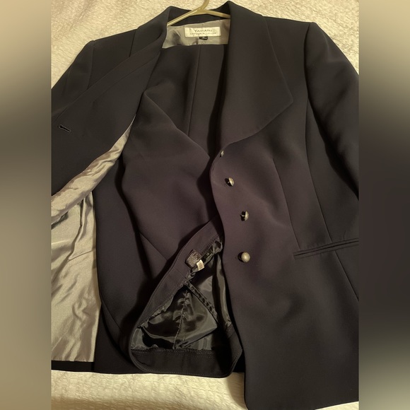 Pants and jacket suite - Picture 2 of 3